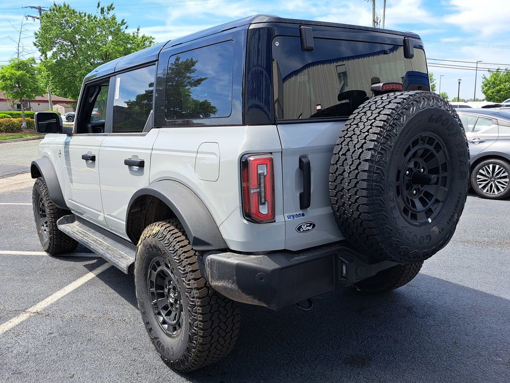 New 2026 Ford Bronco Outer Banks w/ Sasquatch Package AWD/4WD image 4