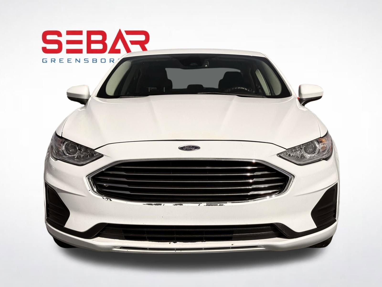 Used 2019 Ford Fusion SE FWD image 3