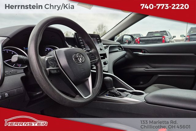 Used 2023 Toyota Camry LE image 18