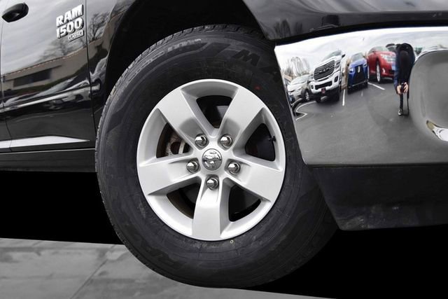 Used 2023 RAM 1500 Classic SLT w/ Trailer & Traction Group image 3