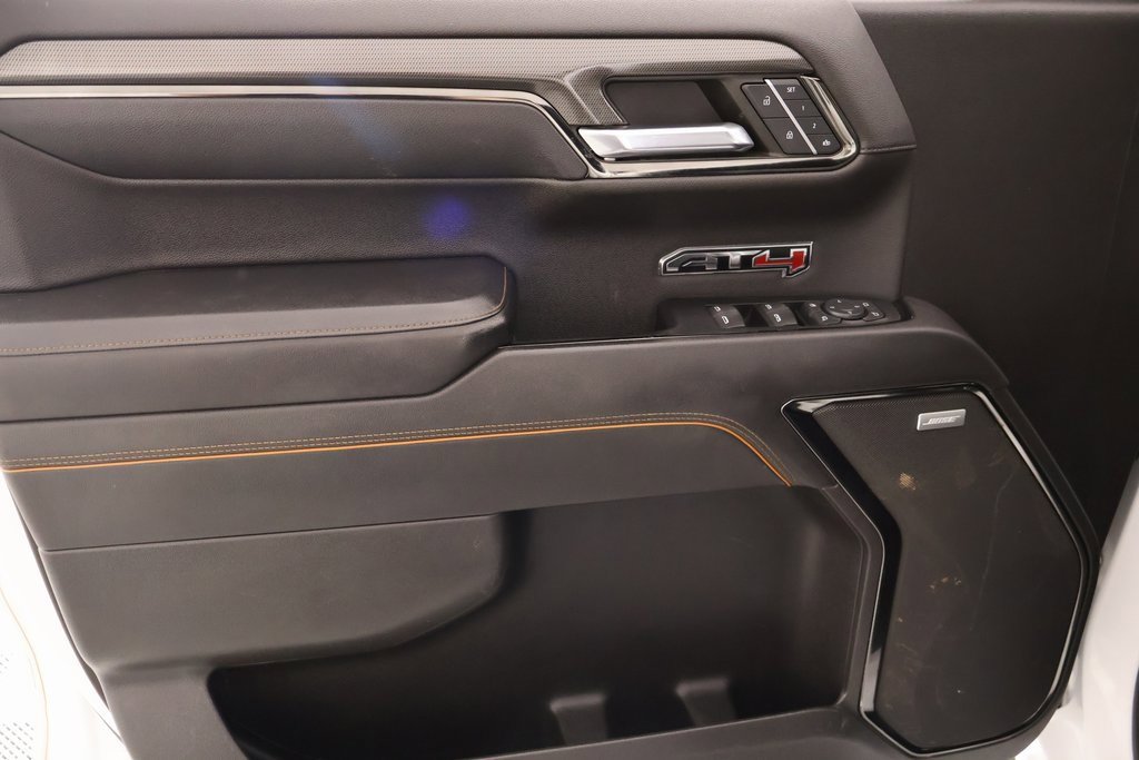 Used 2022 GMC Sierra 1500 AT4 w/ AT4 Preferred Package image 17