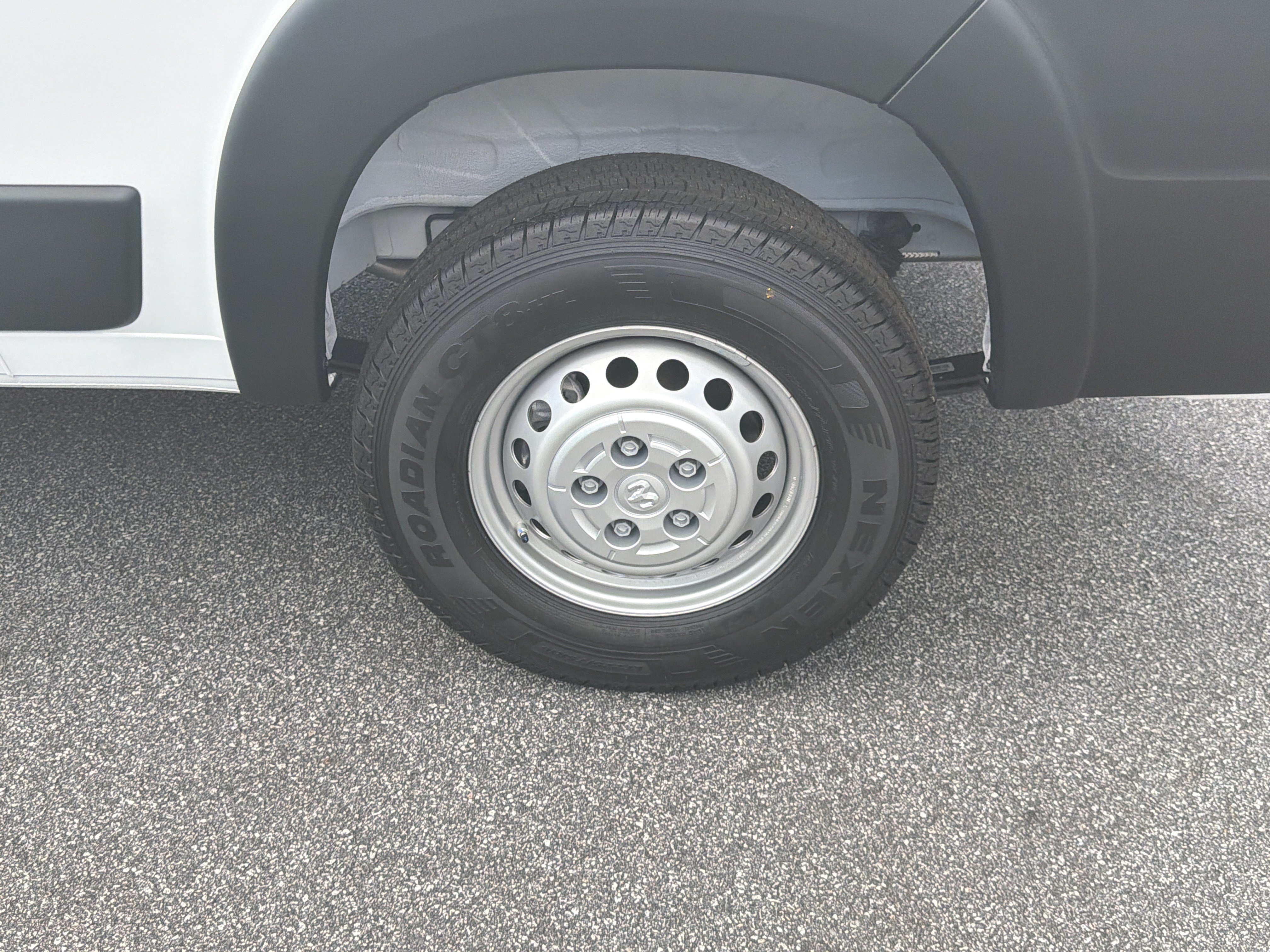 New 2026 RAM ProMaster 1500 w/ Safety Group FWD image 22