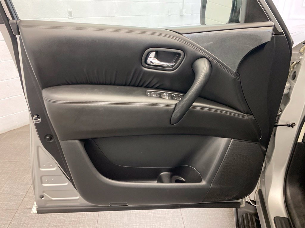Used 2023 Nissan Armada S AWD/4WD image 22