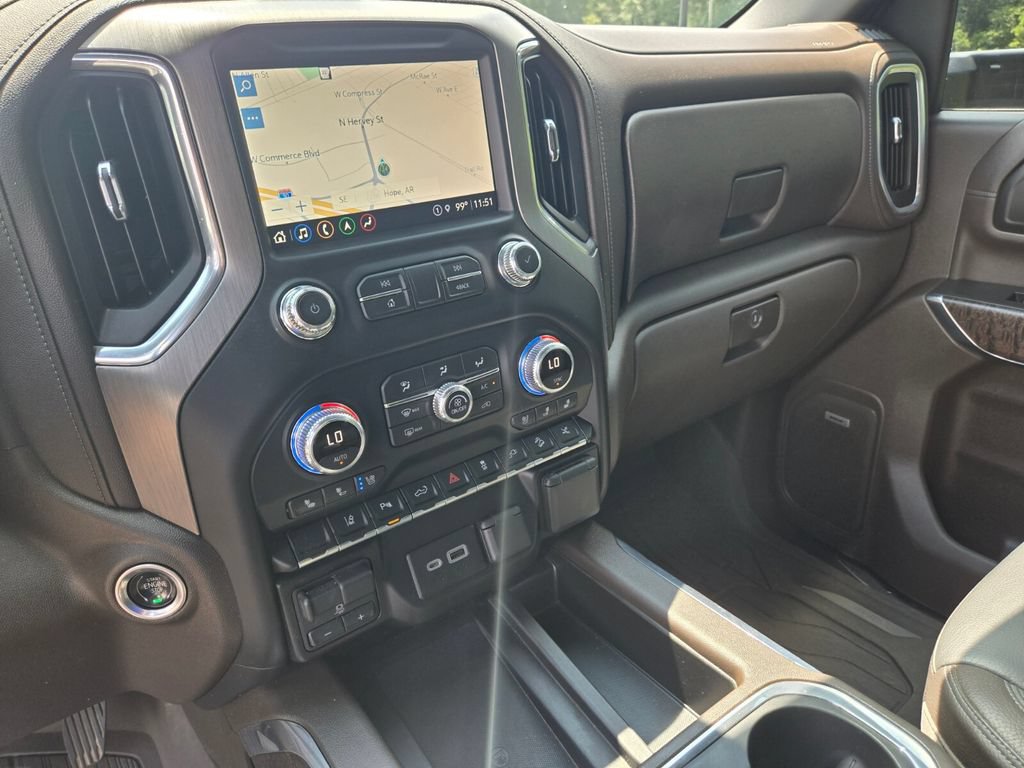 Used 2021 GMC Sierra 3500 Denali w/ Denali Ultimate Package AWD/4WD image 27
