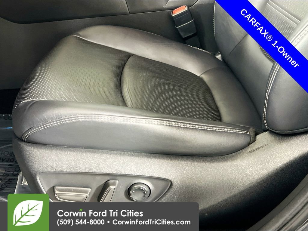 Used 2021 Toyota RAV4 Limited image 24