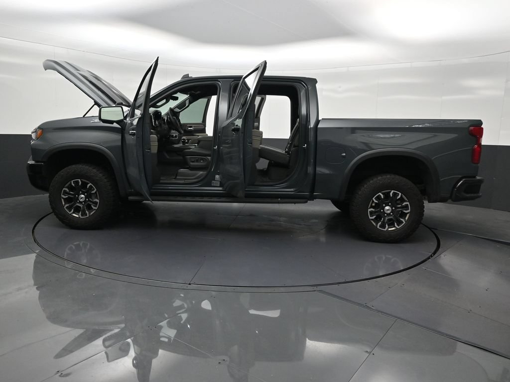 Used 2026 Chevrolet Silverado 1500 ZR2 w/ LPO, Dark Essentials Package AWD/4WD image 34