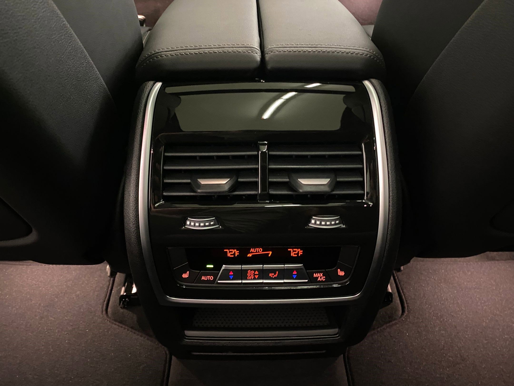 Used 2026 BMW X5 M60i image 29