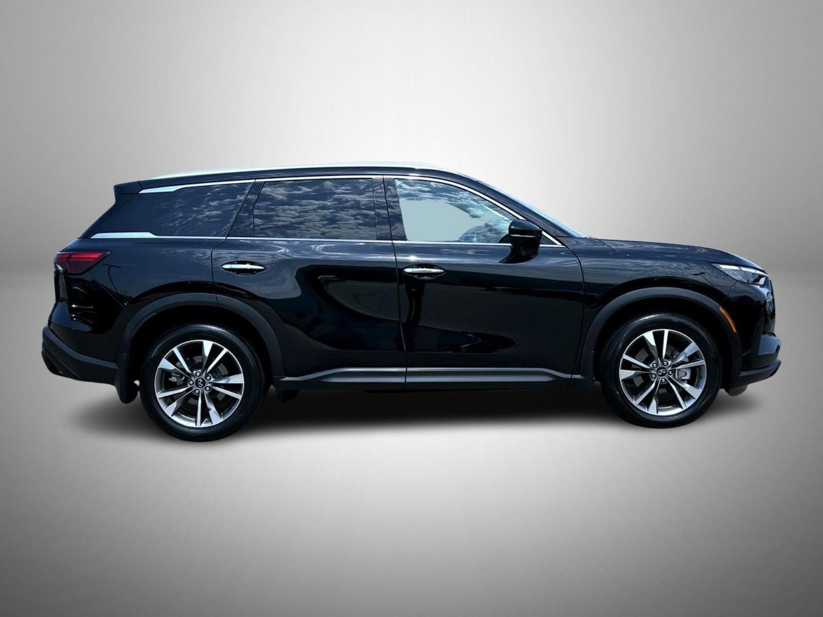 Certified 2023 INFINITI QX60 Luxe w/ Cargo Package AWD/4WD image 4