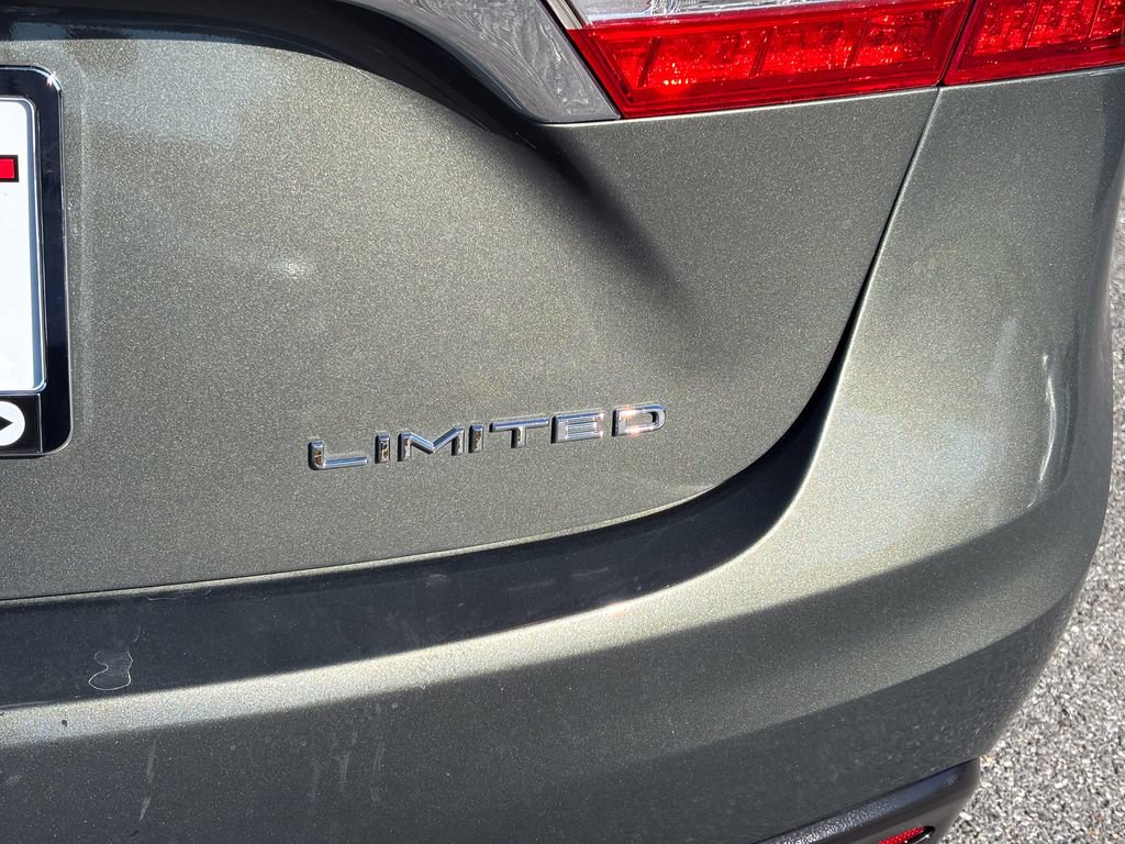 Used 2013 Toyota Avalon Limited FWD image 14