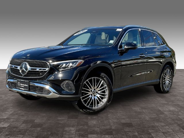 Used 2026 Mercedes-Benz GLC 300 4MATIC image 3