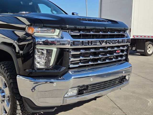 Certified 2023 Chevrolet Silverado 3500 LTZ w/ LTZ Premium Package image 8