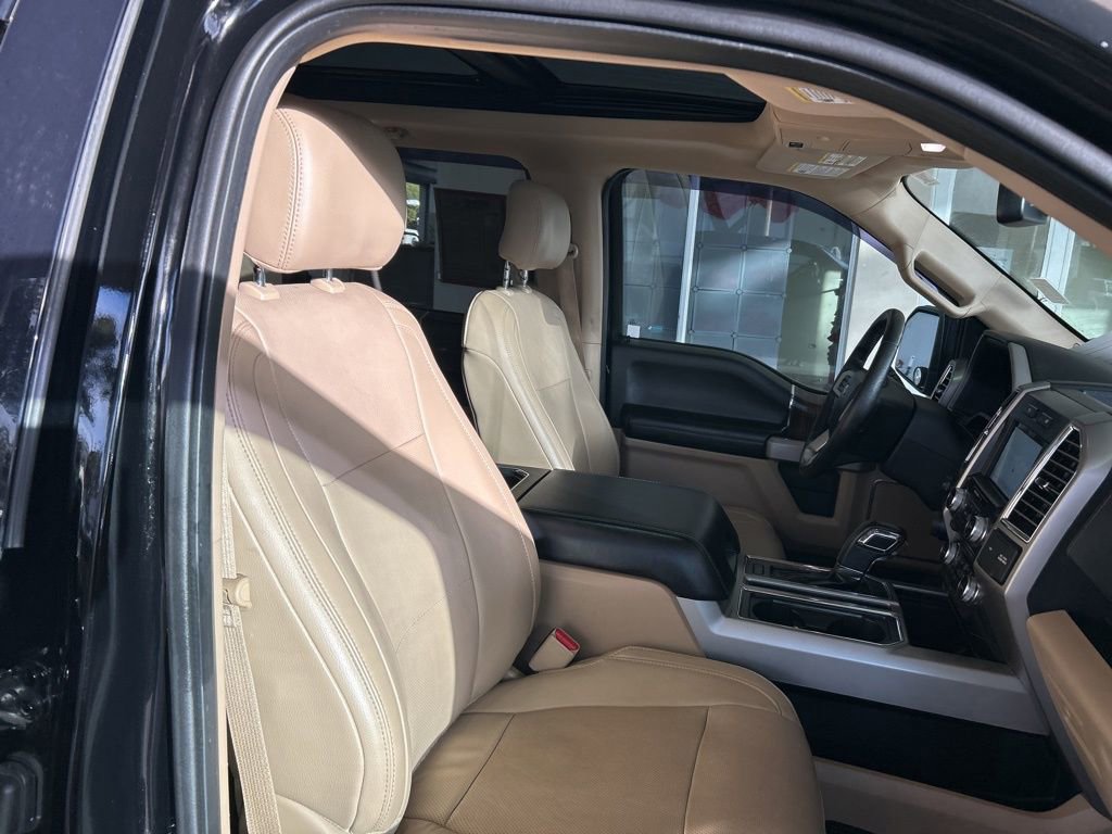 Used 2016 Ford F150 Lariat w/ Equipment Group 502A Luxury image 26