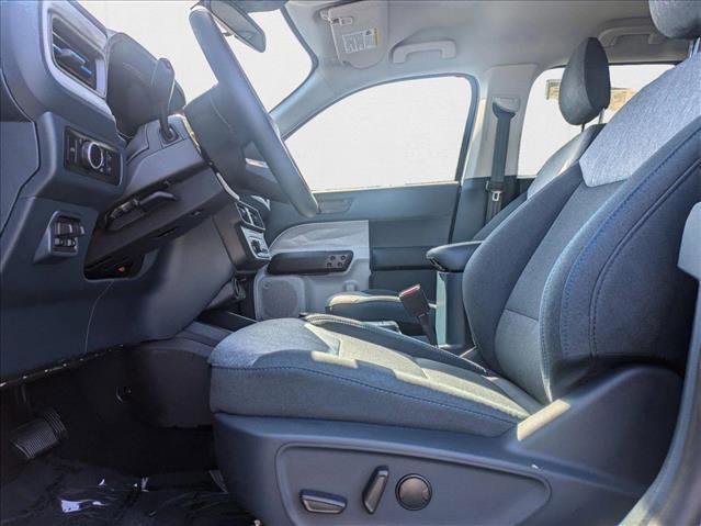 New 2025 Ford Maverick XLT w/ XLT Luxury Package image 4