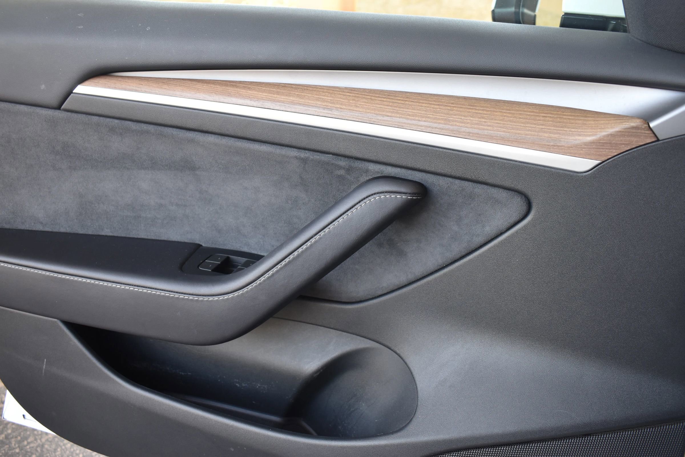 Used 2022 Tesla Model 3 Standard Range RWD image 18