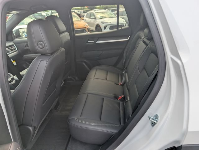 New 2027 GMC Terrain Elevation w/ Elevation Premium Package AWD/4WD image 9