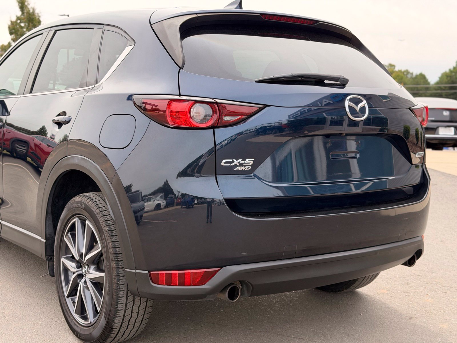 Used 2017 MAZDA CX-5 Touring w/ Preferred Equipment Package AWD/4WD image 12