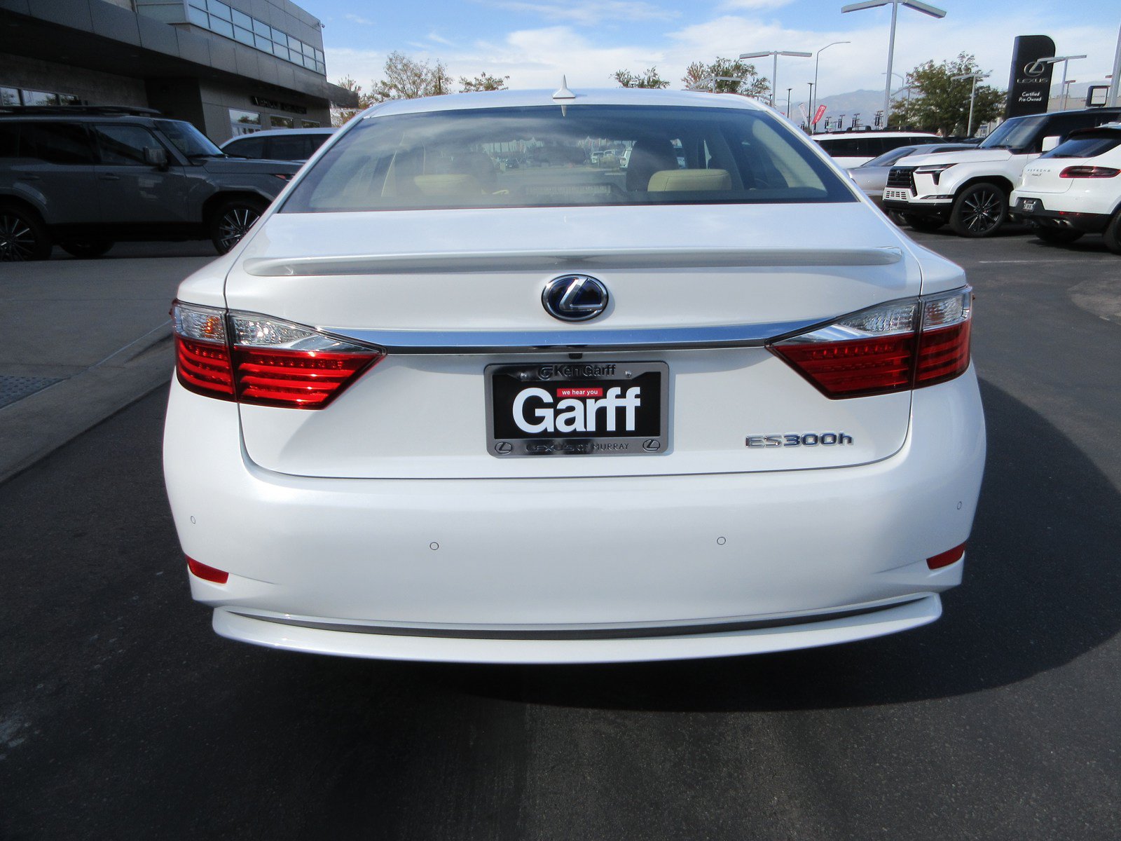 Used 2013 Lexus ES 300h w/ Luxury Pkg FWD image 7