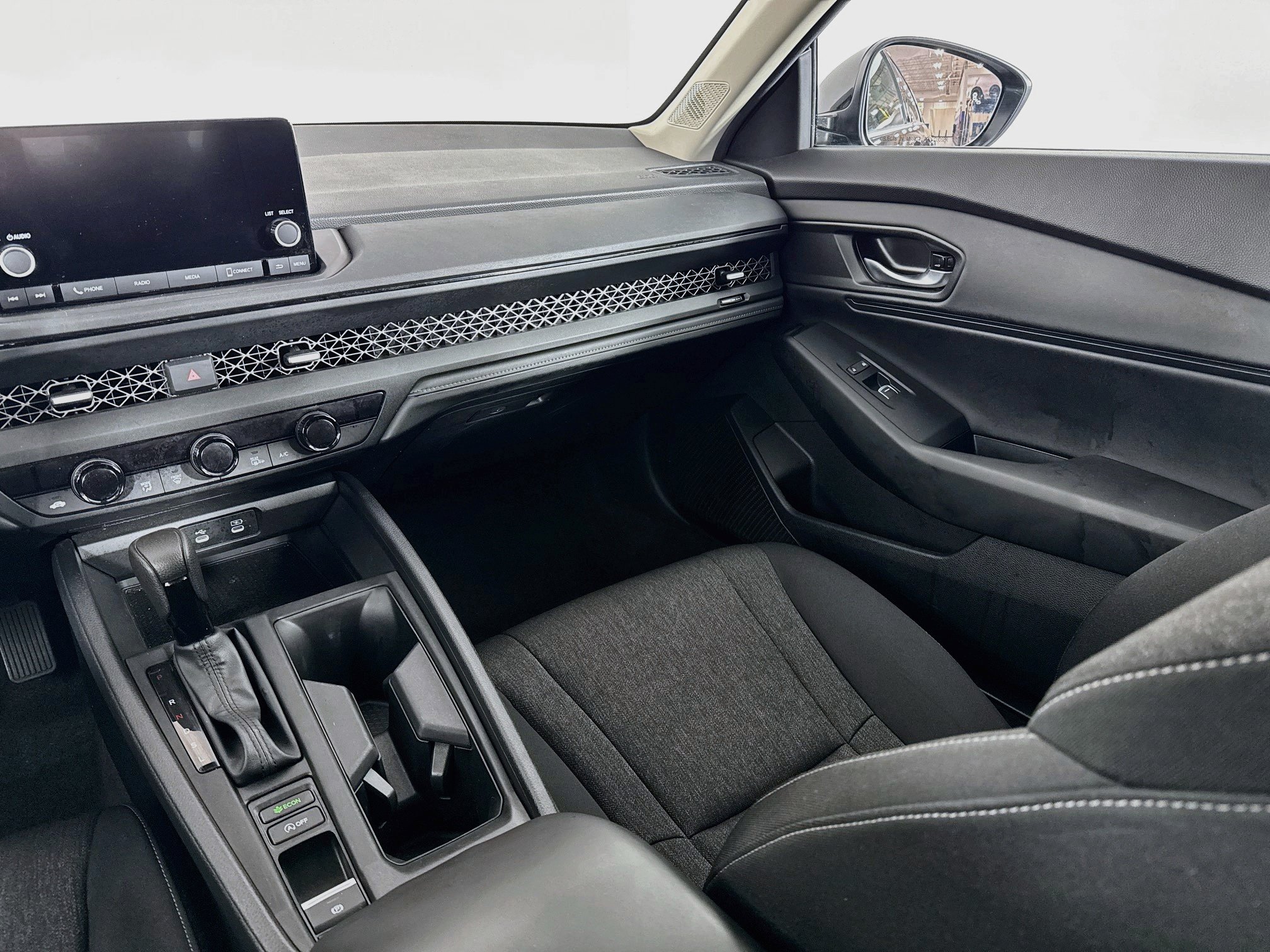Certified 2025 Honda Accord SE image 23