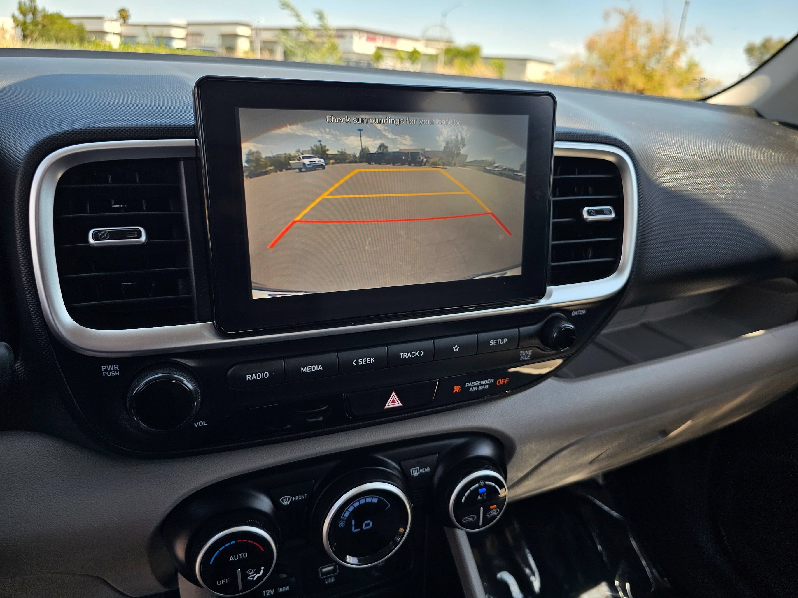 Used 2020 Hyundai Venue SEL w/ Convenience Package FWD image 31