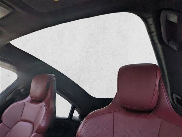 Used 2024 Porsche Taycan 4S image 16