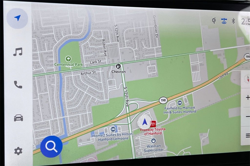 Certified 2025 Toyota Tacoma TRD Off-Road image 22