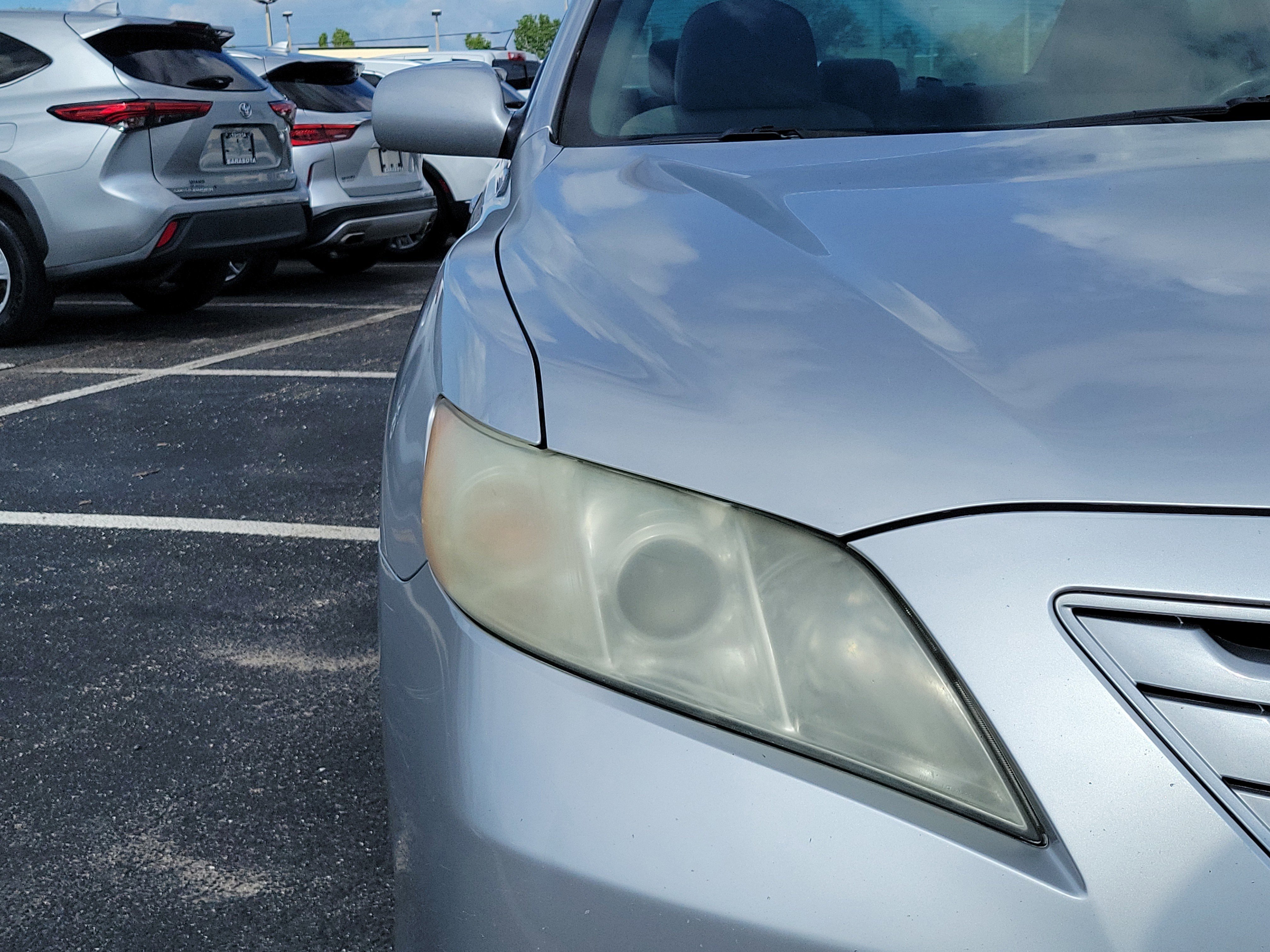 Used 2009 Toyota Camry SE FWD image 7