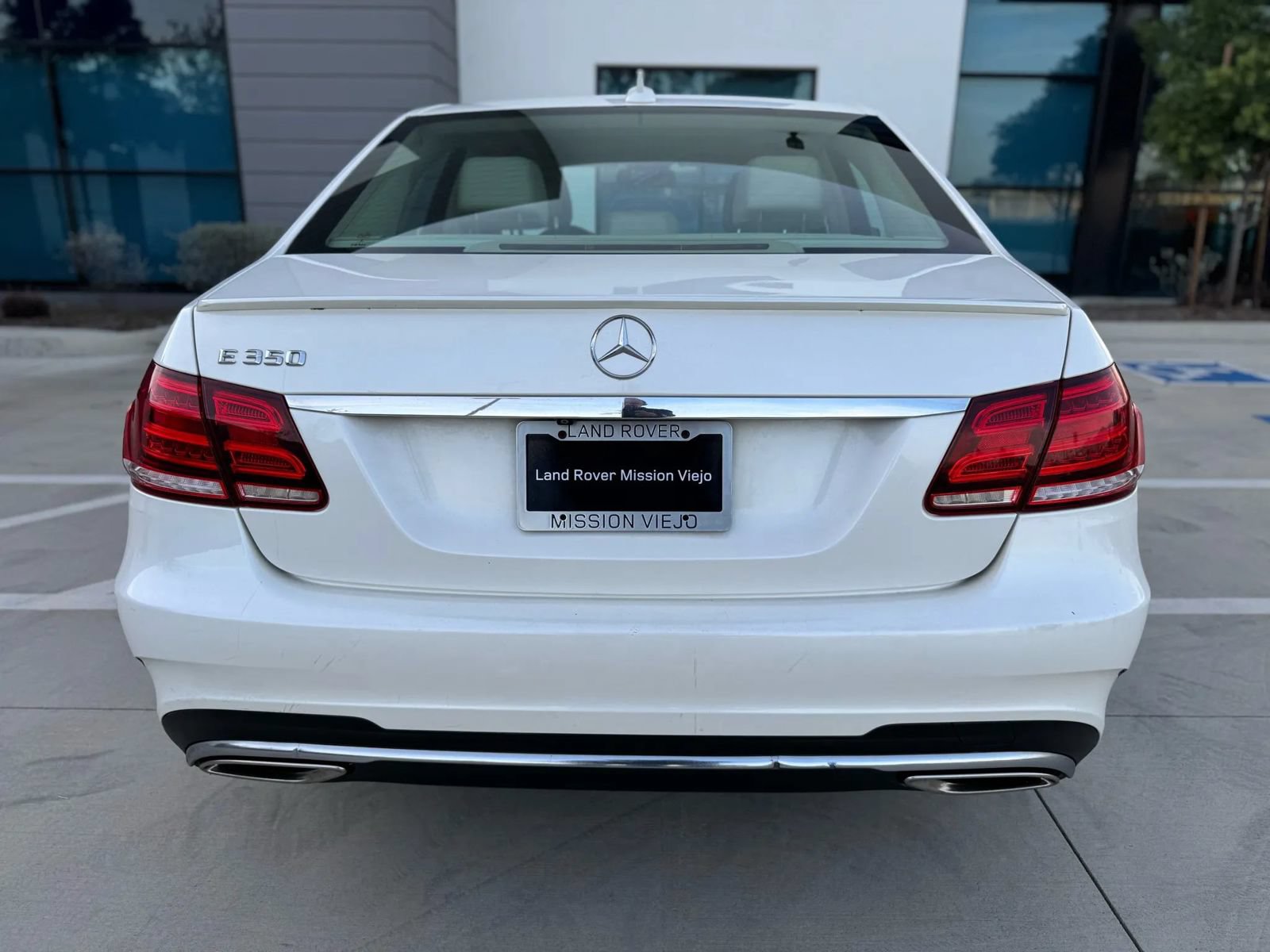 Used 2015 Mercedes-Benz E 350 Sedan image 9
