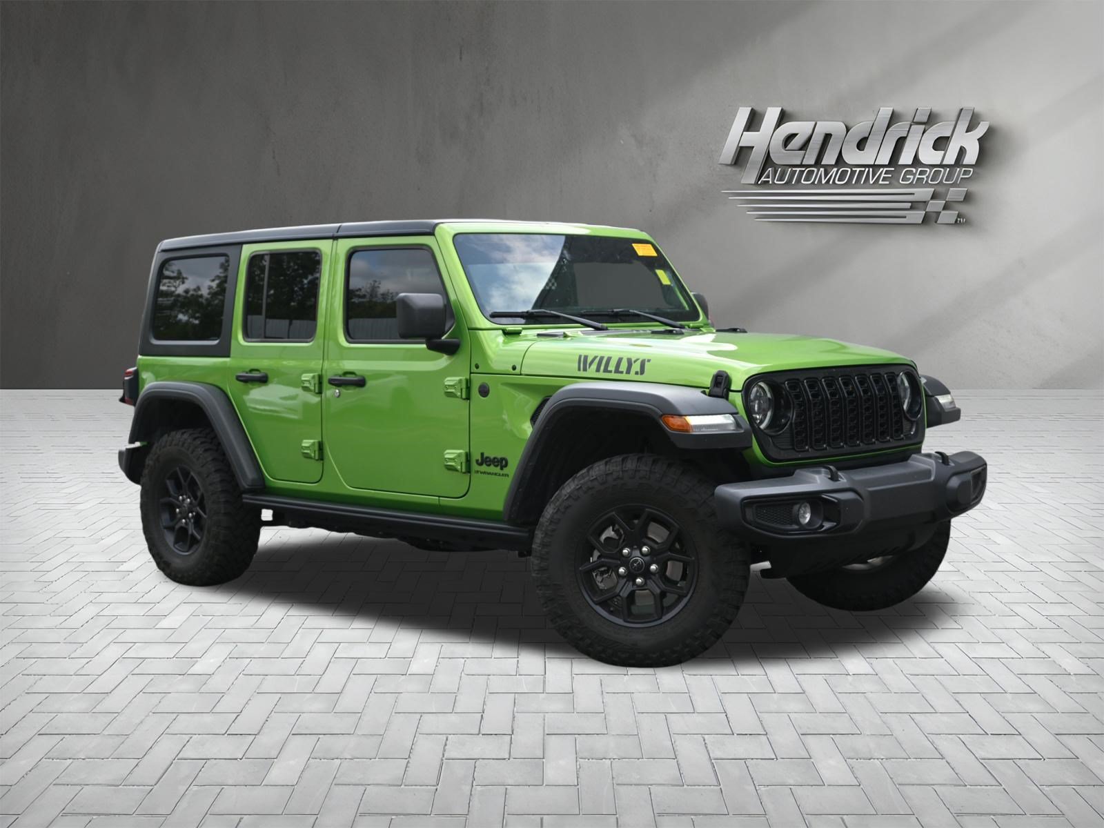 Used 2025 Jeep Wrangler Unlimited Sport AWD/4WD image 2