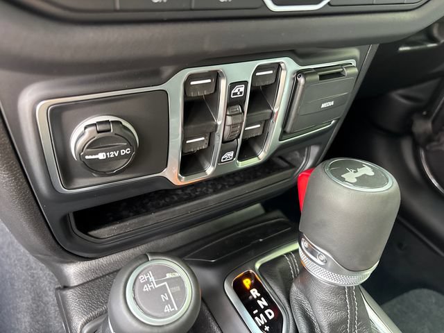 New 2027 Jeep Wrangler Unlimited Sahara AWD/4WD image 23