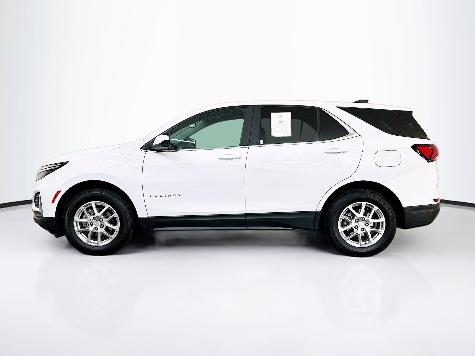 Used 2022 Chevrolet Equinox LT image 4