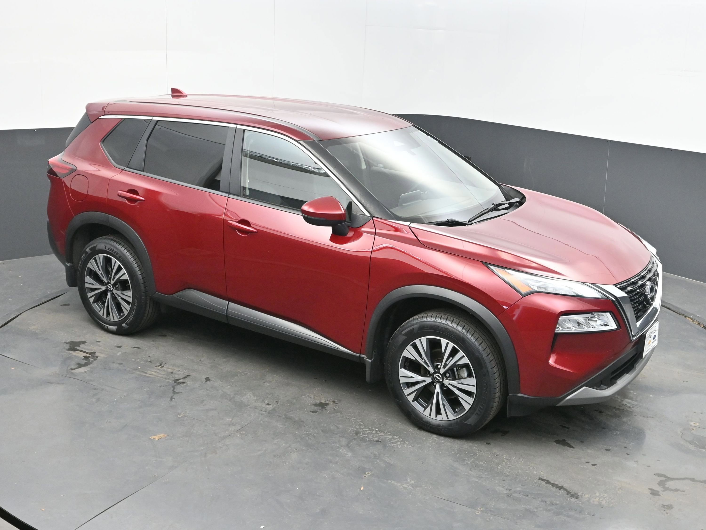 Certified 2023 Nissan Rogue SV image 29