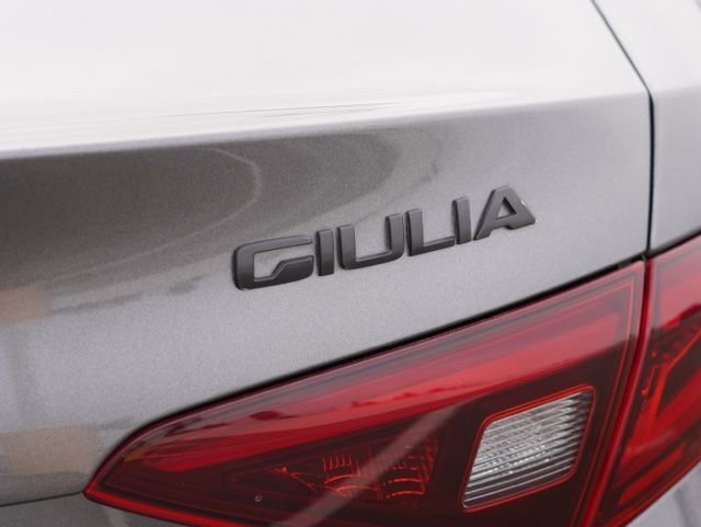 Used 2023 Alfa Romeo Giulia Sprint image 8