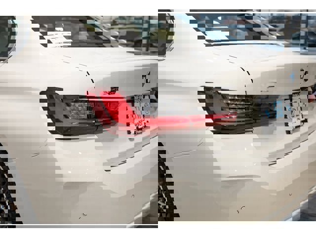 New 2026 BMW 330i xDrive Sedan w/ Convenience Package image 49