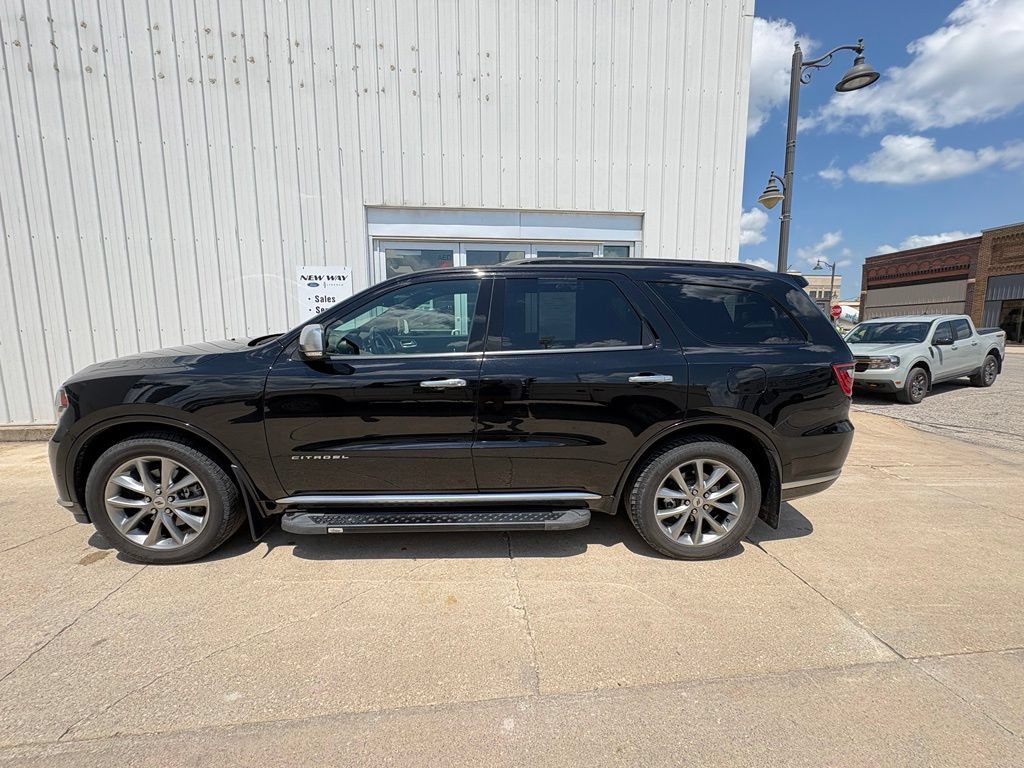 Used 2020 Dodge Durango Citadel AWD/4WD image 2
