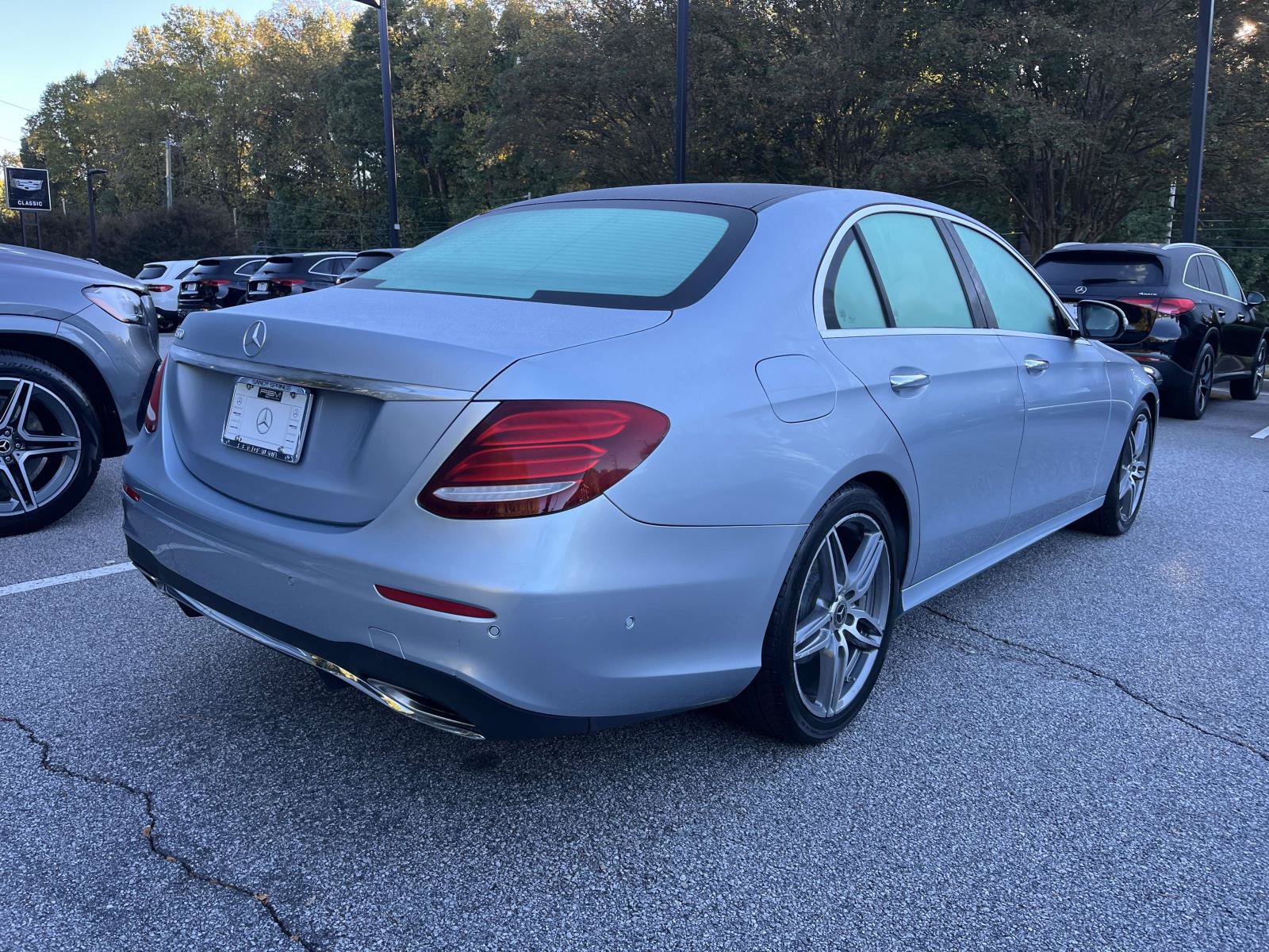 Used 2018 Mercedes-Benz E 300 image 6