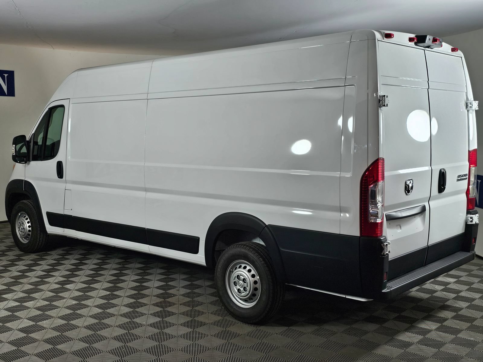 New 2026 RAM ProMaster 3500 FWD image 33