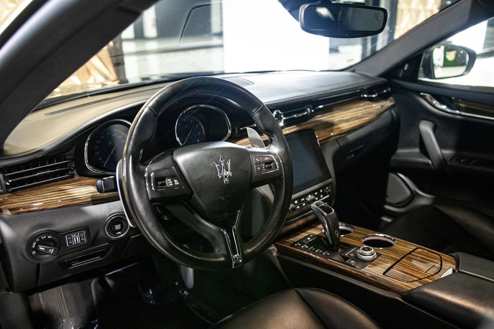 Used 2019 Maserati Quattroporte S Q4 AWD/4WD image 10