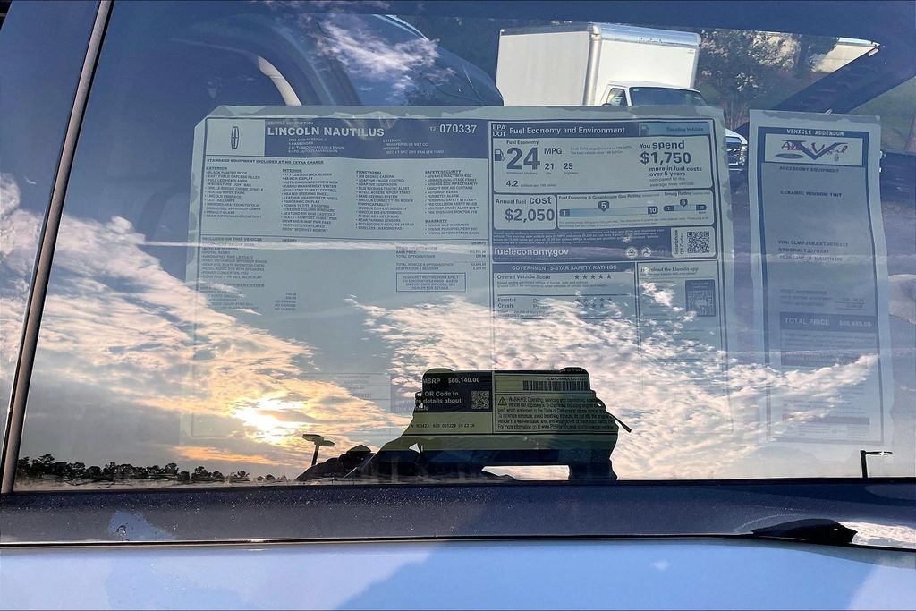 New 2026 Lincoln Nautilus Reserve AWD/4WD image 14