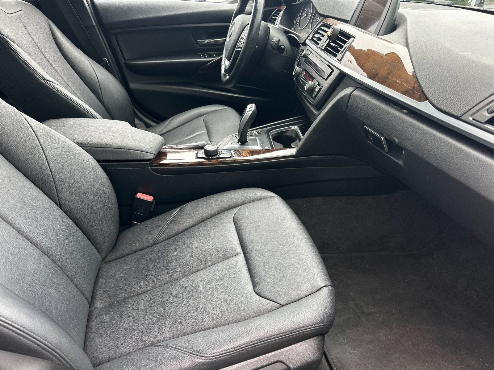 Used 2015 BMW 328i Sedan RWD image 14