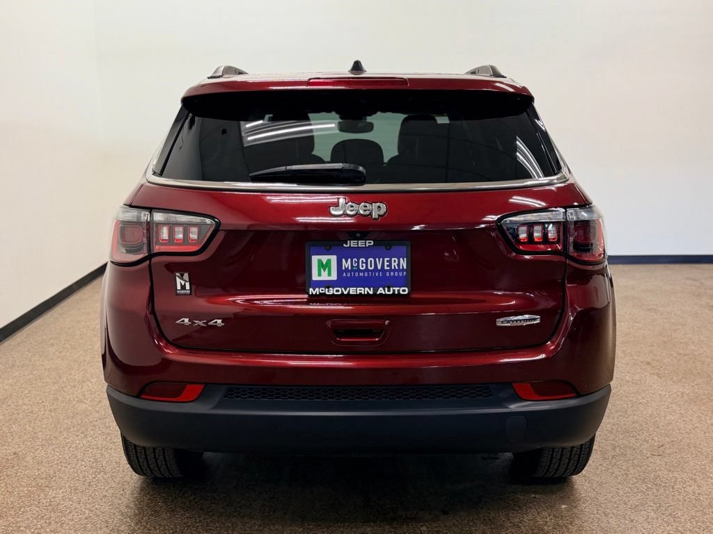 Used 2022 Jeep Compass Latitude w/ Convenience Group AWD/4WD image 4