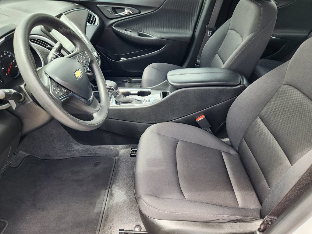 Used 2024 Chevrolet Malibu LT FWD image 12