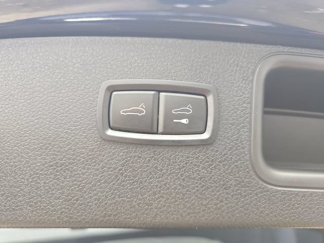 Used 2020 Porsche Macan S w/ Premium Package Plus AWD/4WD image 31