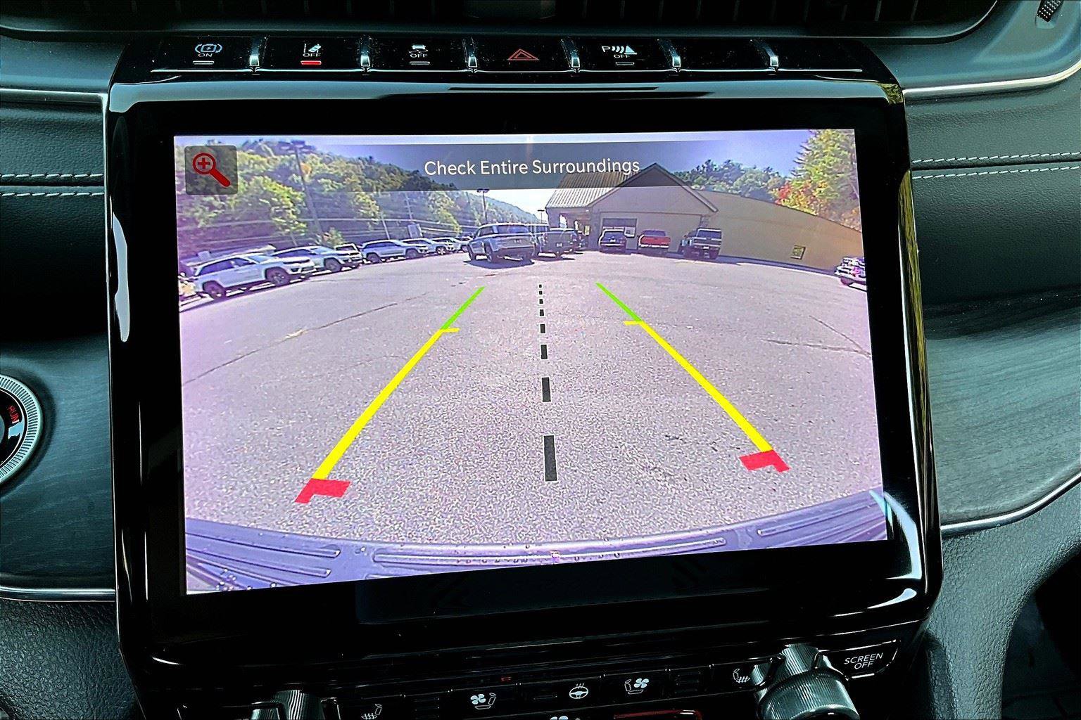 Used 2024 Jeep Grand Cherokee Overland w/ Luxury Tech Group IV image 22