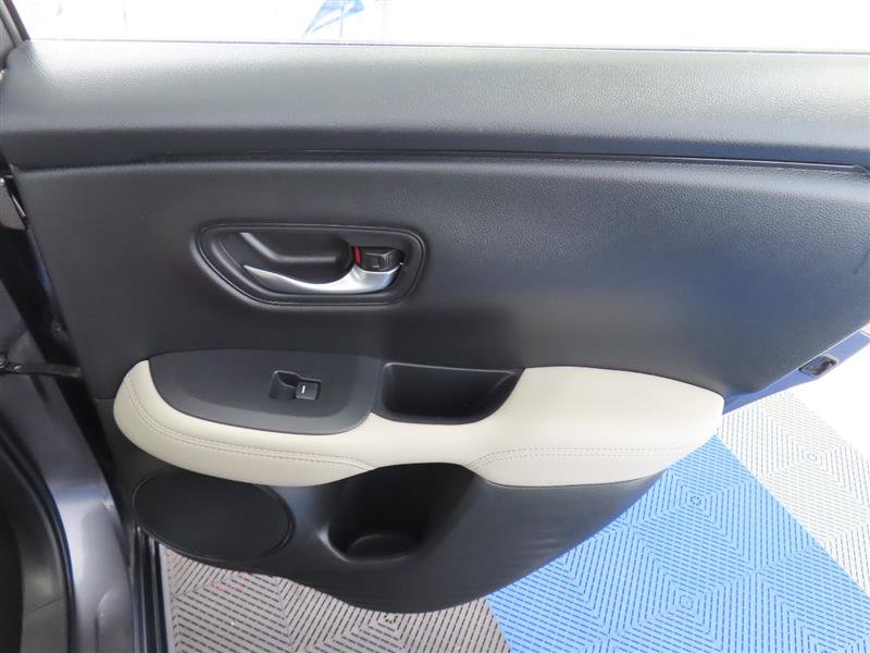 Used 2025 Honda HR-V LX image 30