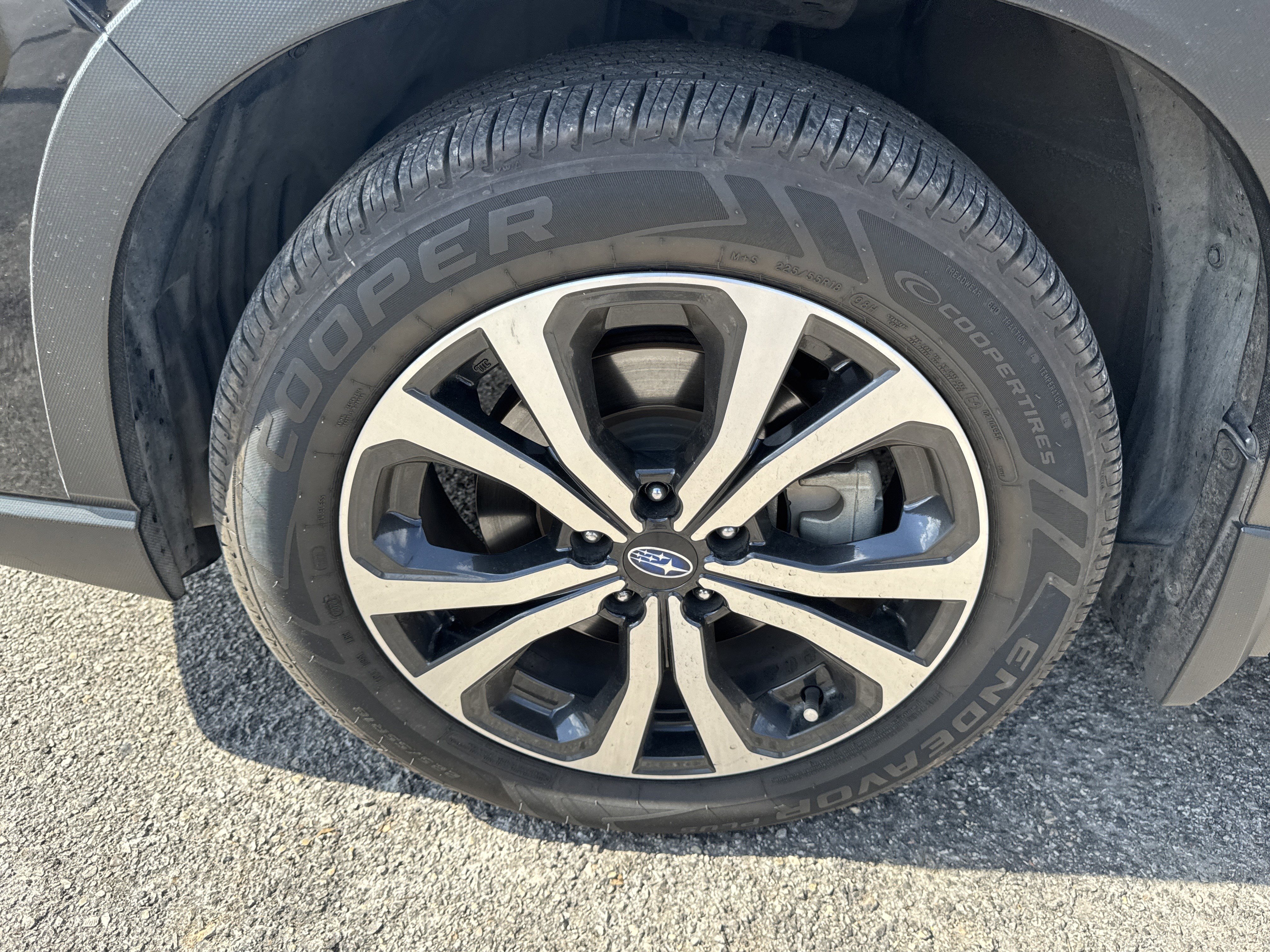 Used 2020 Subaru Forester Limited AWD/4WD image 9