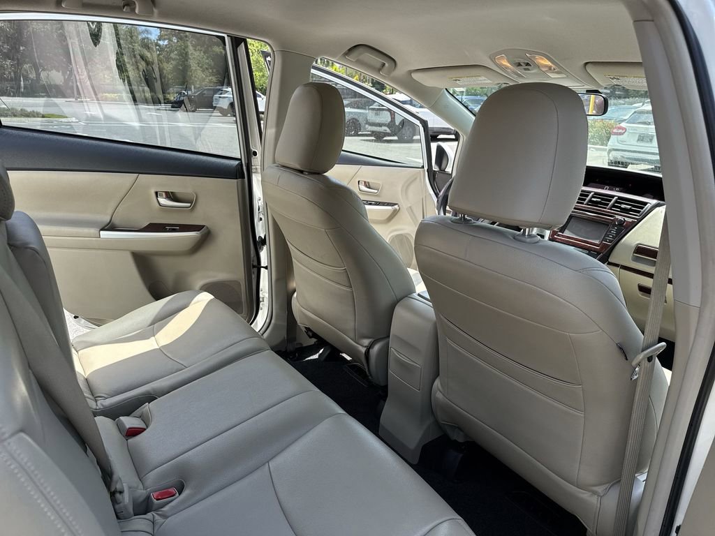 Used 2013 Toyota Prius V Two image 34