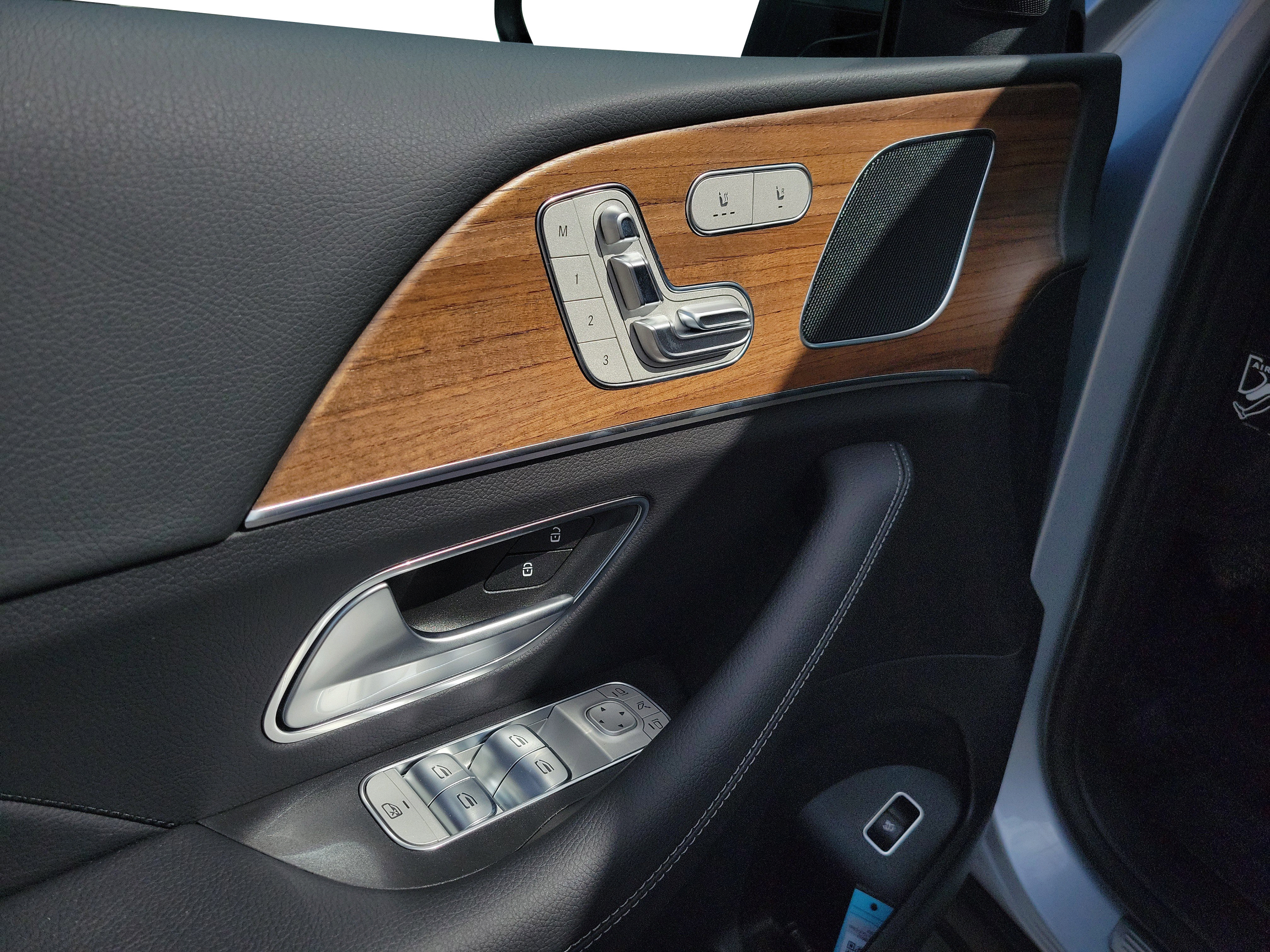Certified 2026 Mercedes-Benz GLE 350 4MATIC image 18