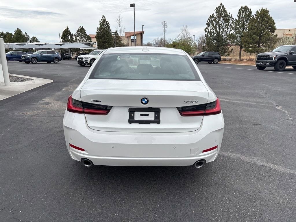 Used 2025 BMW 330i xDrive Sedan image 4