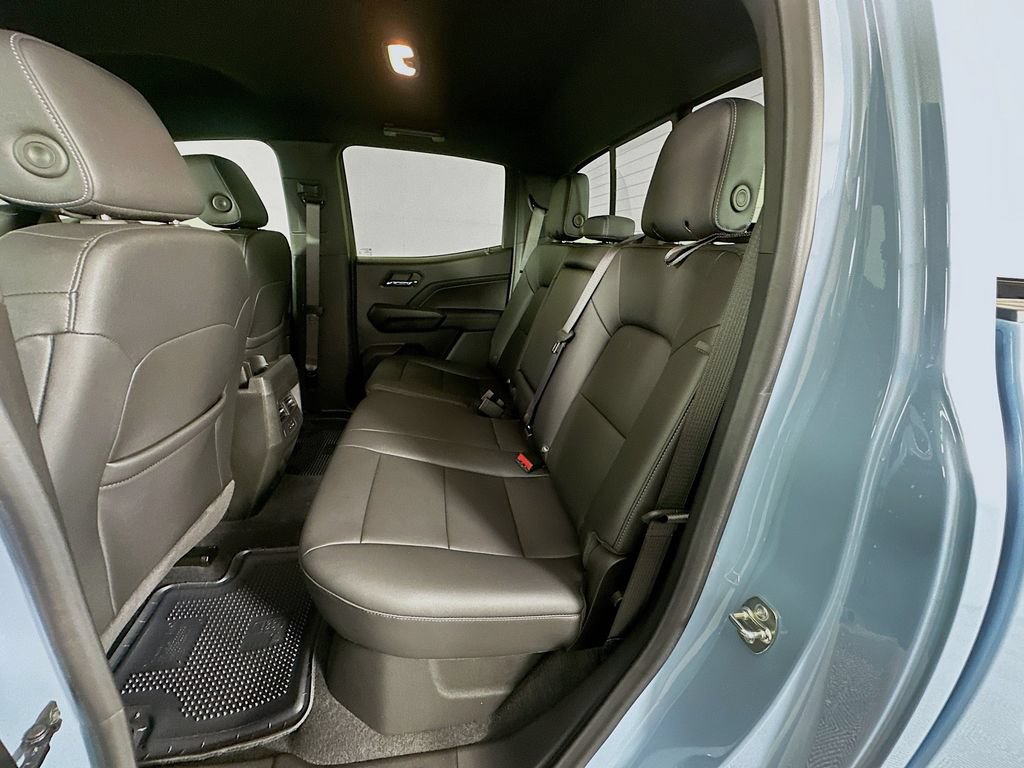 Used 2025 Chevrolet Colorado LT w/ LT Convenience Package RWD image 24