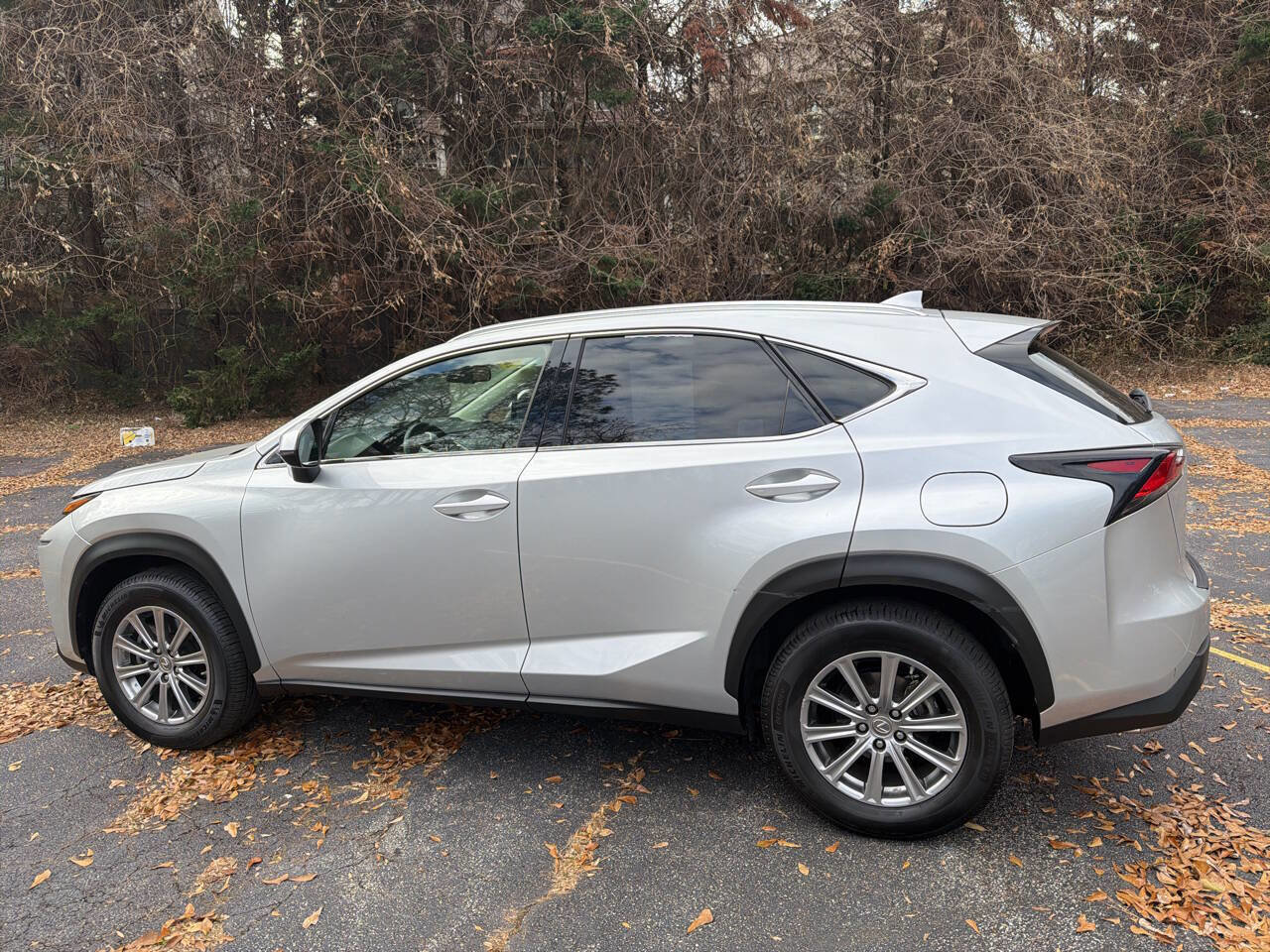 Used 2015 Lexus NX 200t FWD image 3